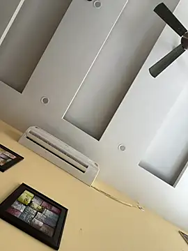 king181869 online show from 04-23-26, 10:47