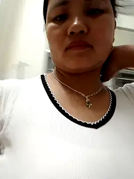 Snapshot of chubby0011 chatting on 03-25-26, 12:33 chubby0011 online show from 03-25-26, 12:33