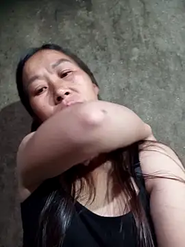 Snapshot of jangcute11 chatting on 03-11-26, 02:12 jangcute11 online show from 03-11-26, 02:12