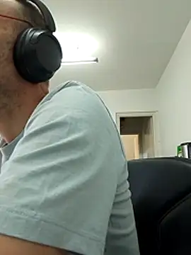 truble78 online show from 07-17-26, 08:43