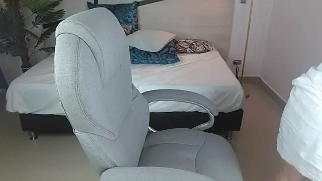 Anne blake online show from 03-18-26, 01:58