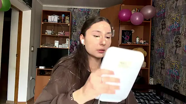 poly princess online show from 02-26-26, 10:14