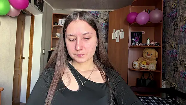 poly princess online show from 03-12-26, 07:36