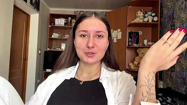 poly princess online show from 04-12-26, 08:30