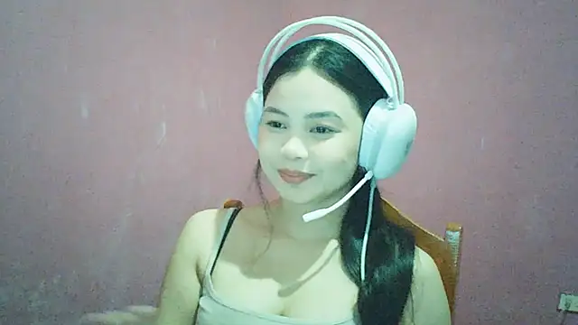 Snapshot of DessertFlower chatting on 05-22-26, 03:24 DessertFlower online show from 05-22-26, 03:24