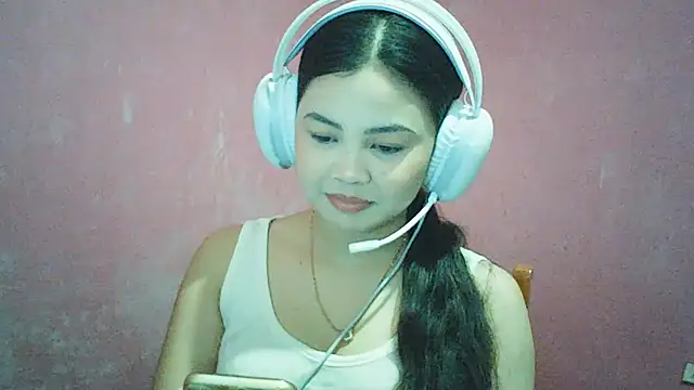 Snapshot of DessertFlower chatting on 06-07-26, 03:43 DessertFlower online show from 06-07-26, 03:43