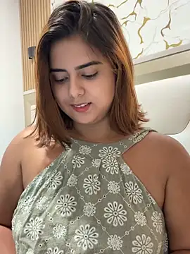 Lilithgomez  online show from 04-14-26, 06:03