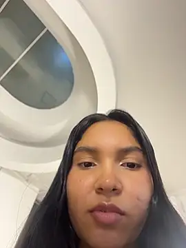 Snapshot of gisell_miller chatting on 03-13-26, 11:00 gisell miller online show from 03-13-26, 11:00