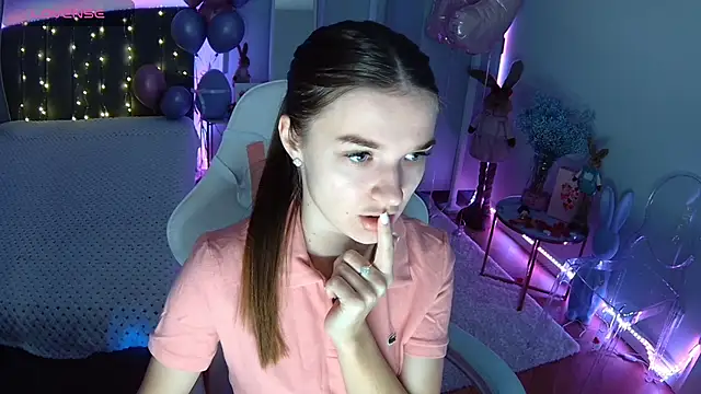 Ann Wood online show from 03-09-26, 06:50