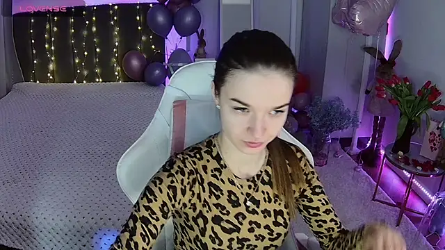 Ann Wood online show from 03-10-26, 07:24