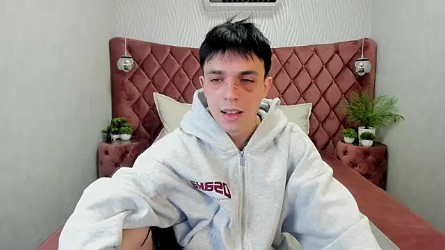 ClarkBev online show from 04-15-26, 06:20