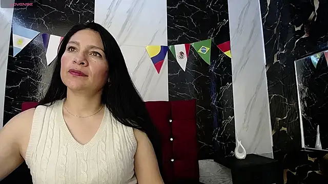 SofiaMoreno  online show from 06-17-26, 05:03
