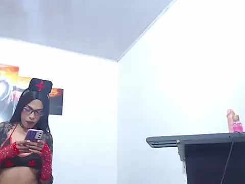 cellesthee online show from 02-25-26, 11:03