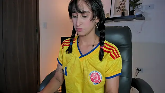 Antonella Moretti  online show from 06-25-26, 03:28