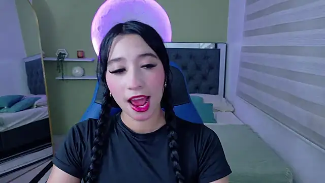 ivvoncute online show from 06-06-26, 02:05