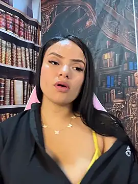 AntonellaStorm  online show from 03-08-26, 02:04