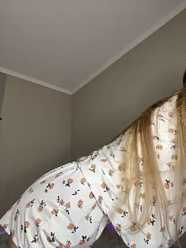 EvelynRavenwood online show from 02-25-26, 03:32