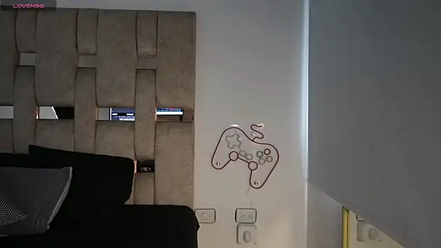 Fernanda thail  online show from 04-18-26, 07:29