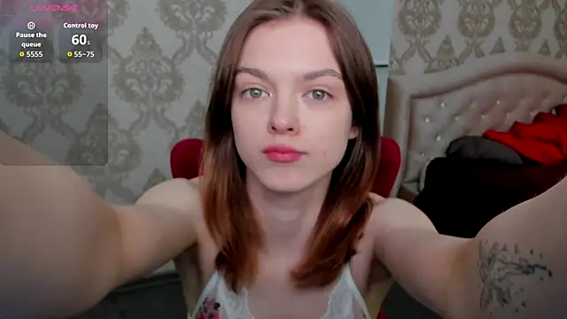  Molly Coy  online show from 05-16-26, 08:00