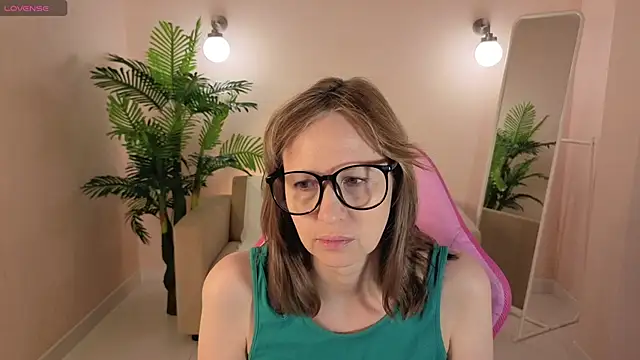 Elizabeth Andersonn online show from 04-24-26, 12:46