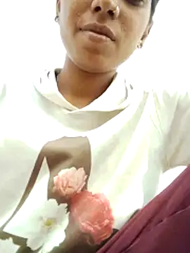 wifedesi7050 online show from 05-10-26, 04:17