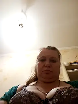 KiraStanton online show from 04-18-26, 07:07