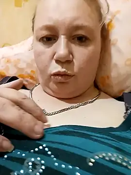 KiraStanton online show from 04-27-26, 07:12