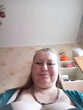KiraStanton online show from 06-07-26, 05:49