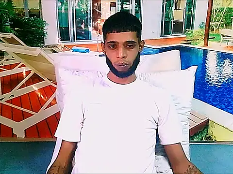 CharmingIndian1 online show from 04-21-26, 05:58