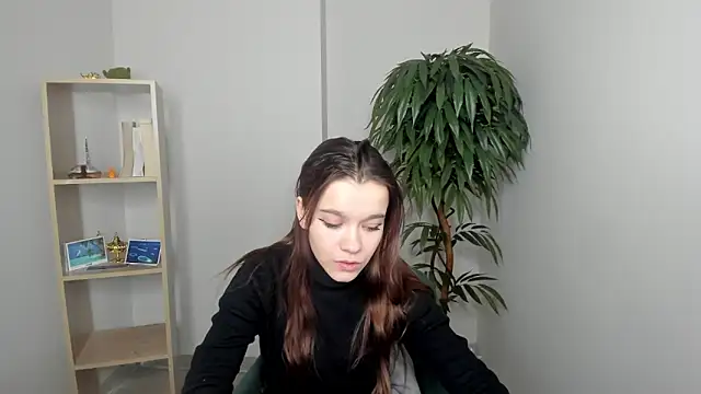 Snapshot of LouanneBrant chatting on 02-22-26, 07:08 LouanneBrant online show from 02-22-26, 07:08