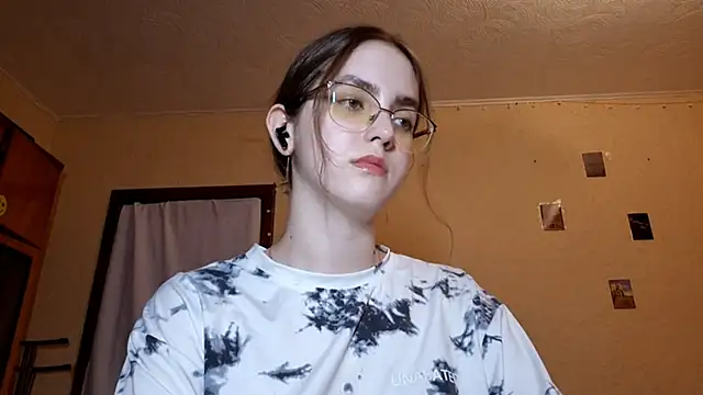 Katelemon online show from 03-11-26, 02:56