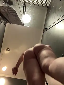 vampboytoy online show from 04-11-26, 07:51