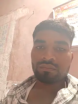 Snapshot of Fantasy_King_3939 chatting on 05-15-26, 04:03 Fantasy King 3939 online show from 05-15-26, 04:03