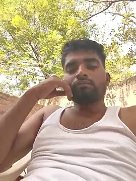 Snapshot of Fantasy_King_3939 chatting on 05-17-26, 09:49 Fantasy King 3939 online show from 05-17-26, 09:49