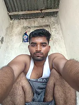 Snapshot of Fantasy_King_3939 chatting on 05-29-26, 03:59 Fantasy King 3939 online show from 05-29-26, 03:59