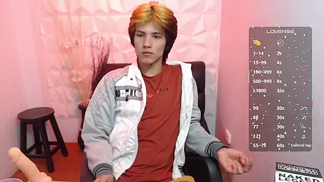 Snapshot of Stich_23 chatting on 06-12-26, 05:39 Stich 23 online show from 06-12-26, 05:39