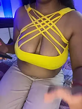 Queenlipx online show from 04-07-26, 05:57