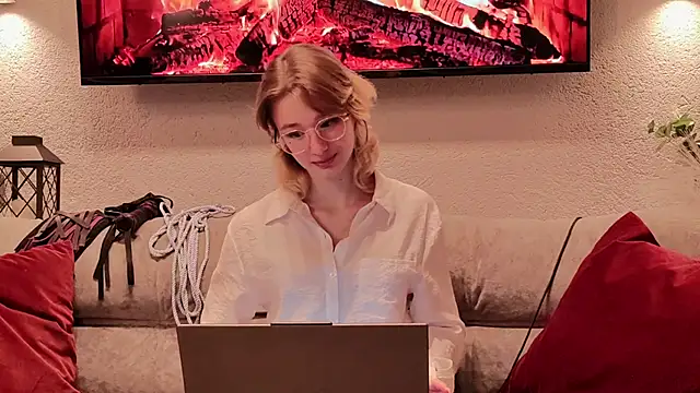 Silva-Tailll online show from 04-03-26, 07:12