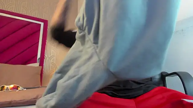 Dominic Foxx online show from 03-12-26, 05:08