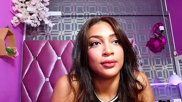 PAU TAFUR online show from 04-23-26, 03:41