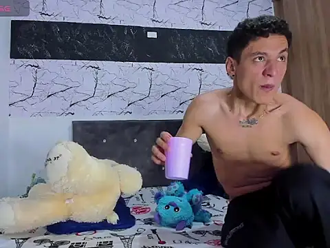 britney london xxx online show from 03-06-26, 03:14