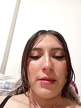 Snapshot of Sweett_Karol chatting on 03-13-26, 07:09 Sweett Karol online show from 03-13-26, 07:09