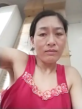 lris-Beauty77 online show from 04-08-26, 03:23