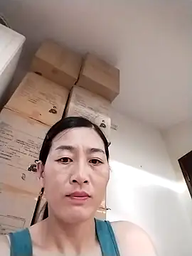 lris-Beauty77 online show from 04-26-26, 09:56