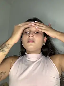 Snapshot of laly_spank chatting on 03-08-26, 06:55 laly spank online show from 03-08-26, 06:55