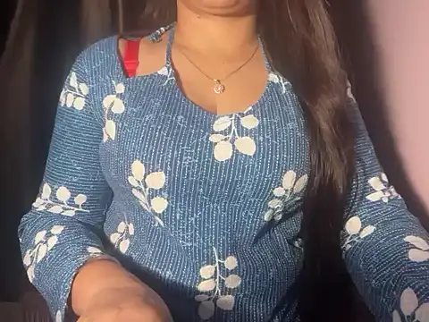 Avneet kaurr1 online show from 06-17-26, 04:04