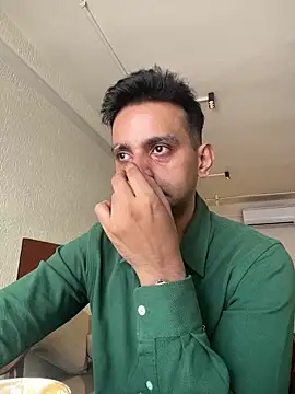 online4u08 online show from 04-07-26, 05:19