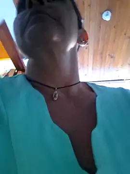 Lorenaluna online show from 04-18-26, 02:43