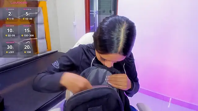 miiaboss  online show from 04-02-26, 11:08