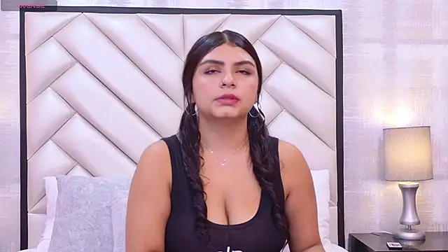 EmmaLeens online show from 02-22-26, 12:26